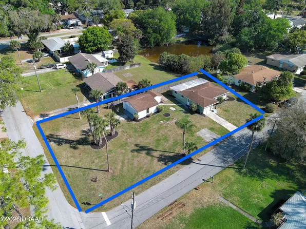 11 Swan Ave, New Smyrna Beach, FL 32168