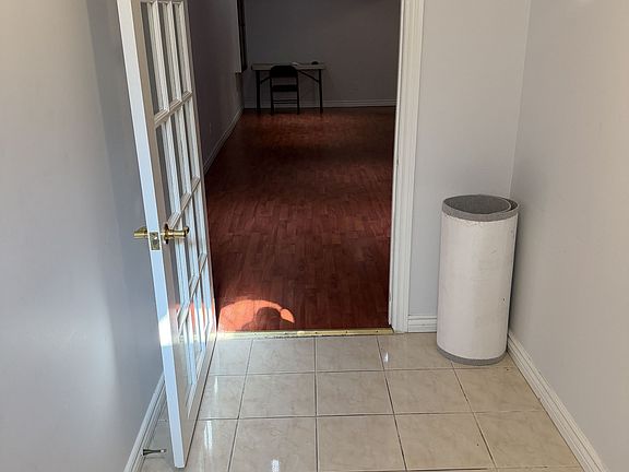 3rd image of 192 Featherstone Ave #Basement