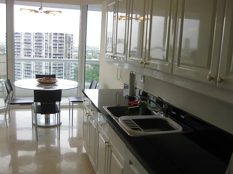 21055 Yacht Club Dr #1804 — Photo 16