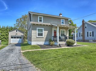 163 E College Ave, Wernersville, PA 19565