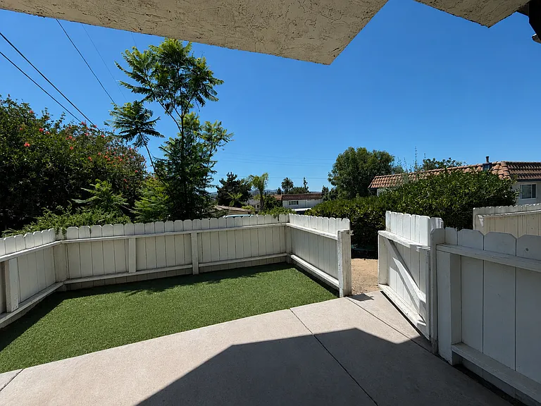 Mocha - 1 and 2 Bedroom Units in Escondido — Photo 39