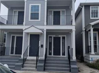 2806 Upperline St, New Orleans, LA 70115
