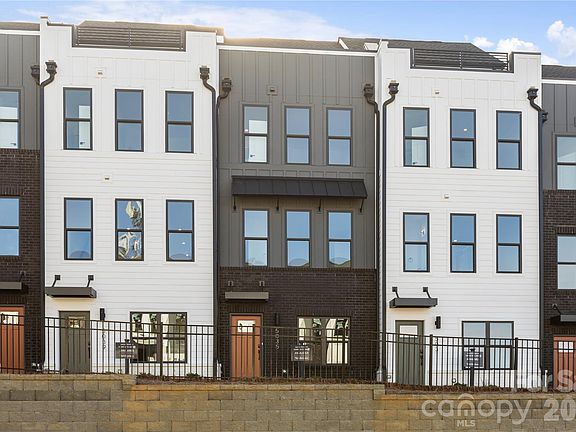 2nd image of 5039 Dutchess Dr #47
