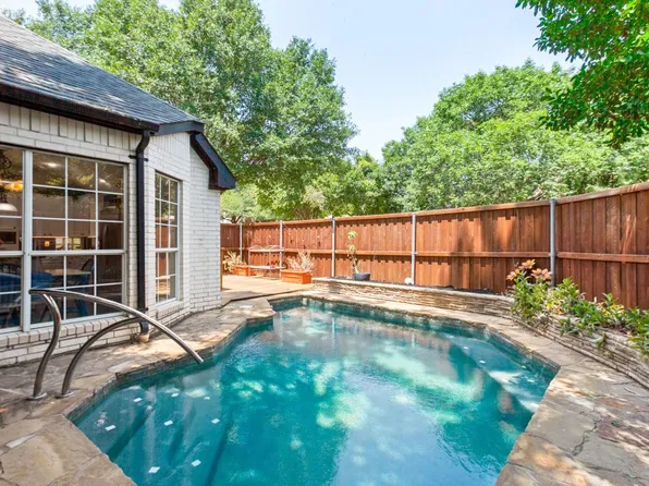 7414 Southwick Dr, Garland, TX 75044