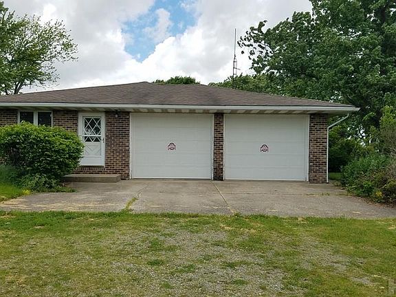 3rd image of 2337 Township Road 115