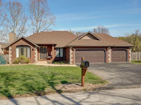 2080 N Preakness Drive, Nixa, MO 65714