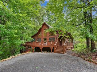 71 Lawrence Dr, Murphy, NC 28906