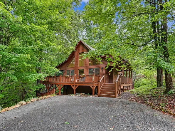 71 Lawrence Dr, Murphy, NC 28906