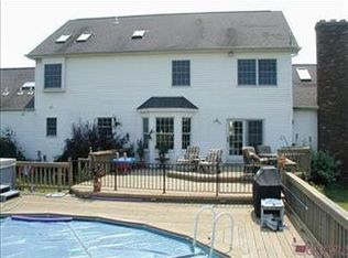 9359 Smith Rd, Litchfield, OH 44253