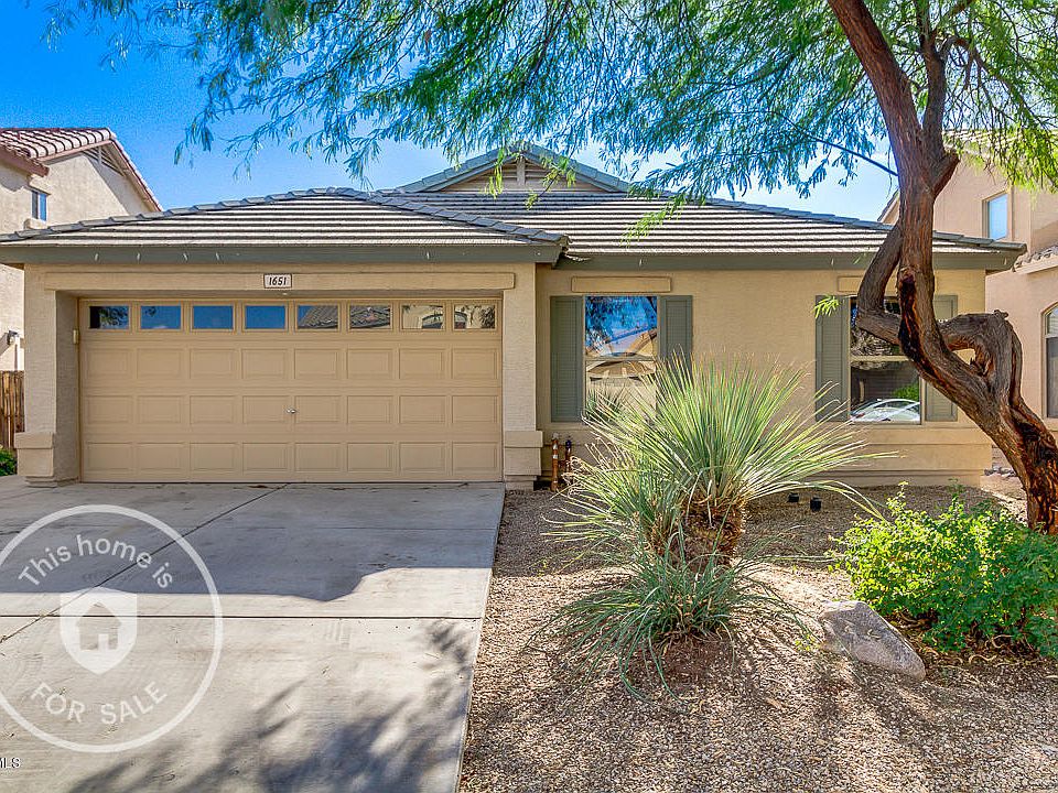 1st image of 1651 E Daniella Dr