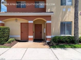 6400 Aragon Way APT 102, Fort Myers, FL 33966