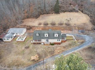 53 Morning Glory Dr, Hinton, WV 25951