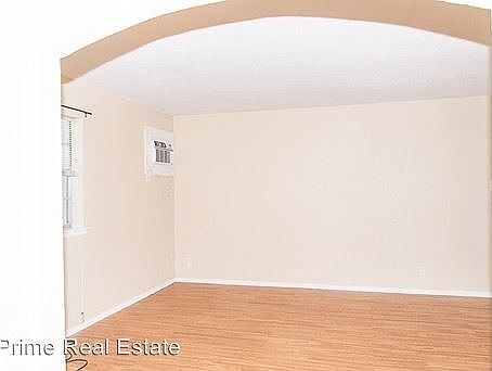3rd image of 5720 S Alameda St APT 203