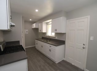 8019 1st St, Paramount, CA 90723