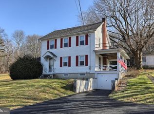 5518 Elizabethtown Rd, Palmyra, PA 17078