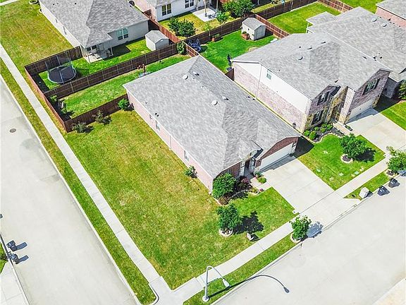 2nd image of 2320 Ankina Ln