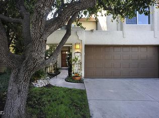 594 N Harwood Ln, Thousand Oaks, CA 91360
