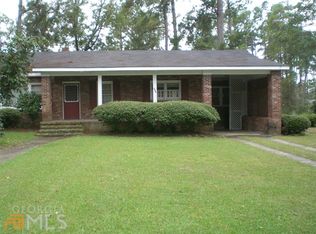 144 McMillan Dr, Swainsboro, GA 30401