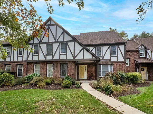 214 Allenberry Cir, Pittsburgh, PA 15234