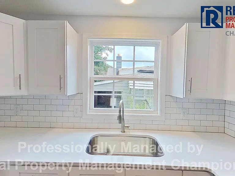 1005 Chestnut St — Photo 5