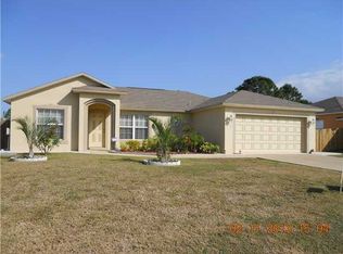111 NE Aileen St, Port Saint Lucie, FL 34983