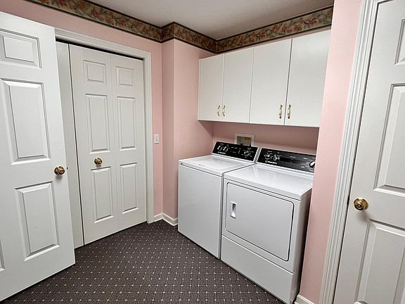 2nd image of 212 Larchwood Dr