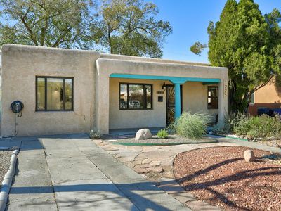 1225 Lobo Pl NE, Albuquerque, NM, 87106