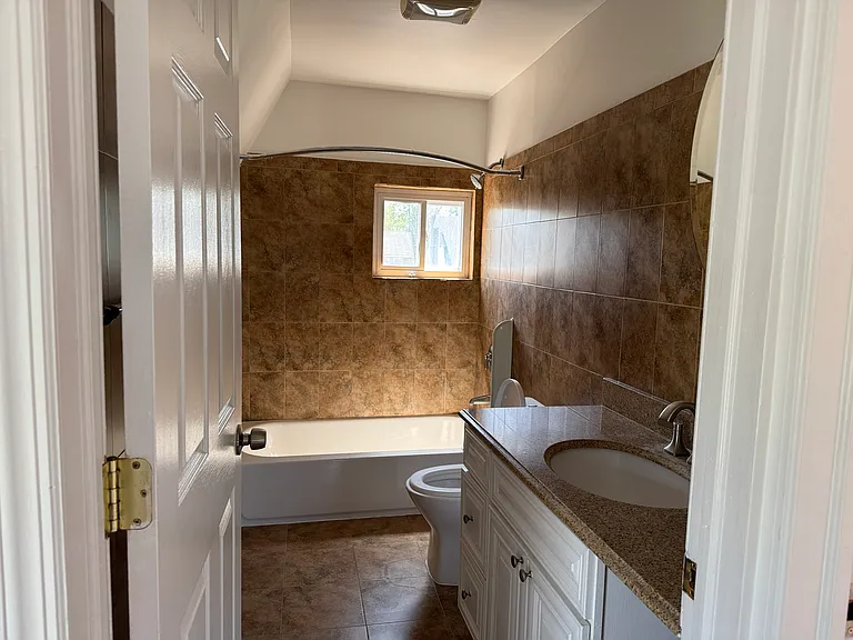 Bathroom on 3rd Floor