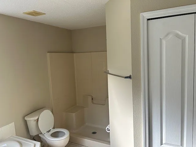 3 bed, 1472 sqft, $1,700 — Photo 4