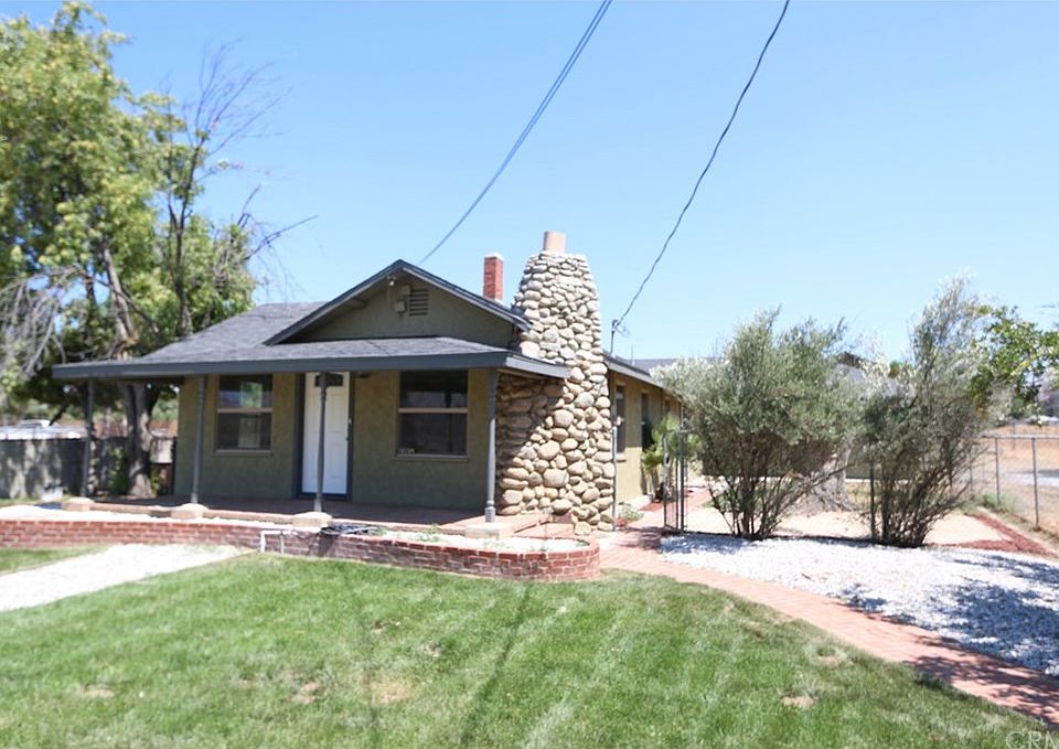 1st image of 28685 Reservoir Ave
