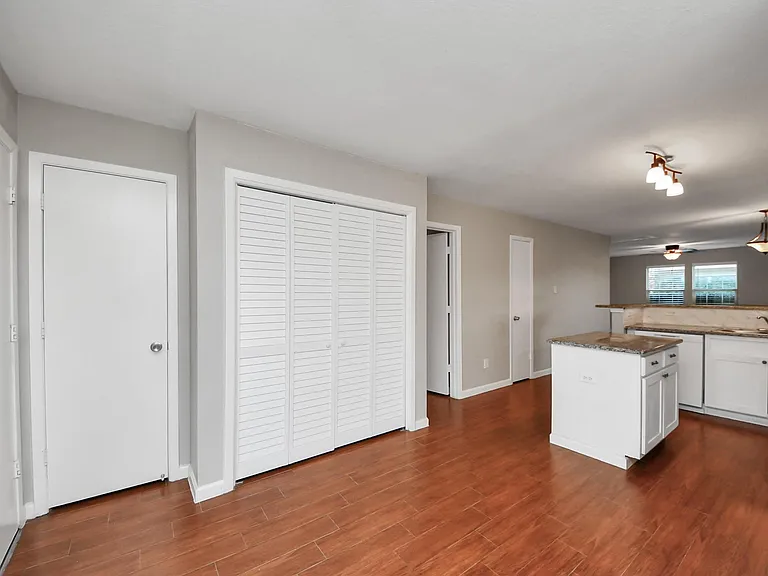 20641 Patriot Park Ln — Photo 18