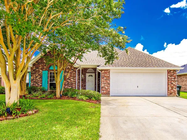 212 Wingfield Dr, Houma, LA 70360