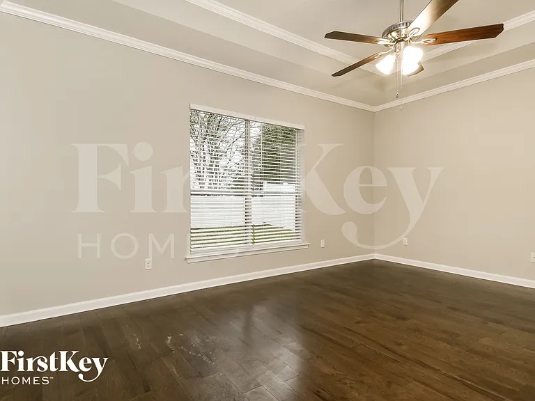664 Porta Rosa Cir — Photo 9