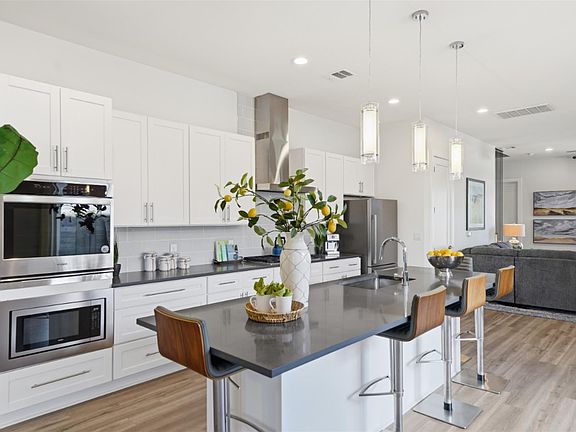 3rd image of 4705 Louis Ave #A & B