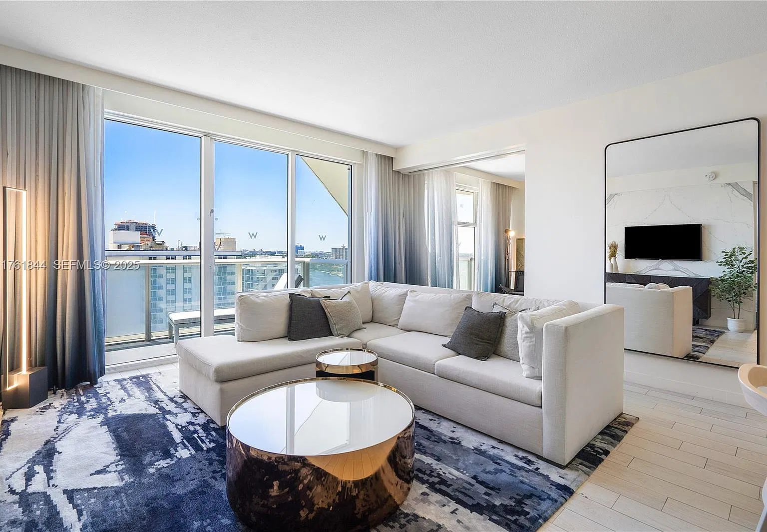 2 bed, 1283 sqft, $9,000 — Photo 4