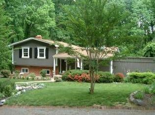 3633 Pinebrook Dr, Richmond, VA 23225