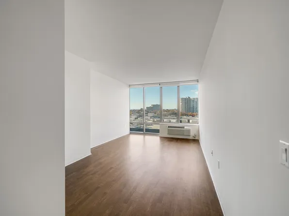 2030 Hudson Street image 163 of 284