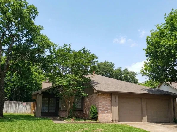 1615 Brickarbor Dr, Katy, TX 77449