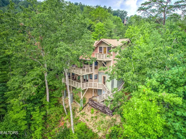225 Kelly Ridge Rd, Townsend, TN 37882