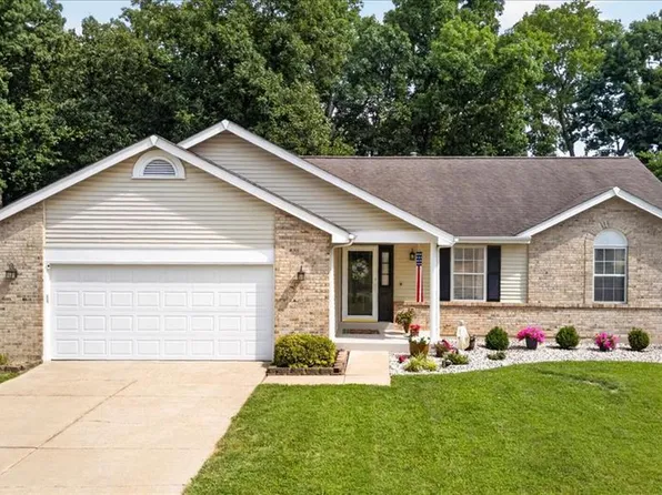 1546 Athens Dr, Saint Peters, MO 63376