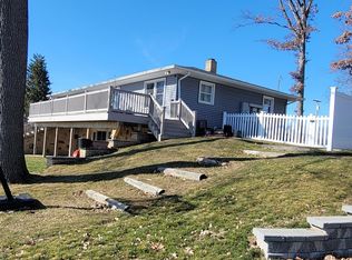 894 Johnson Dr, Quincy, MI 49082