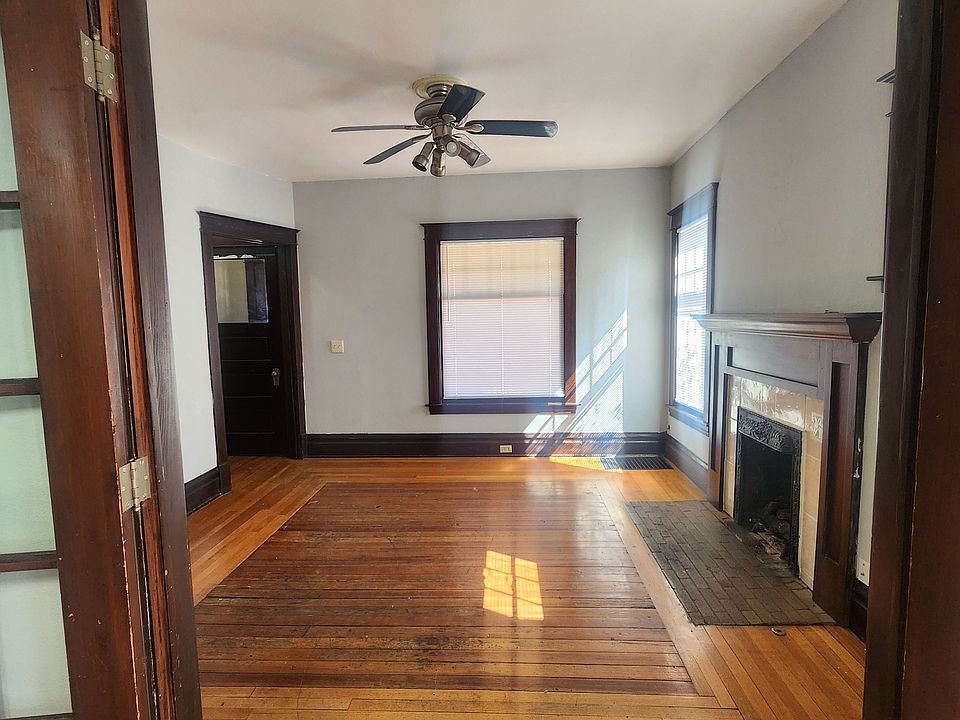 1st image of 504 S Park St #2