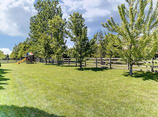 8443 Ironside Ct, West Chester, OH 45069