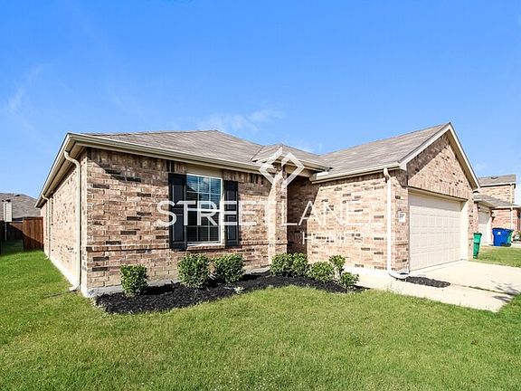 2nd image of 1609 Waggoner Dr