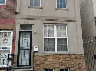 2445 S Watts St, Philadelphia, PA 19148