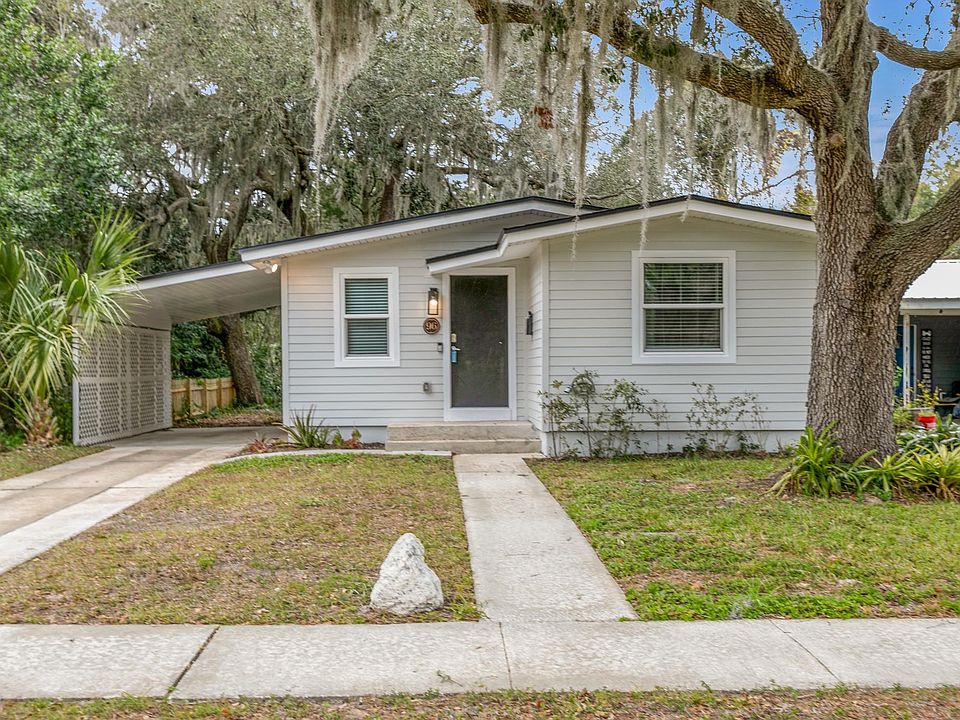 1st image of 96 Barbarosa St