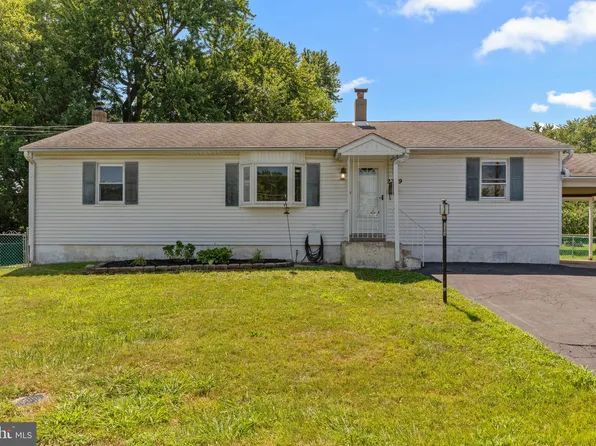 2349 Bowman Ave, Bensalem, PA 19020