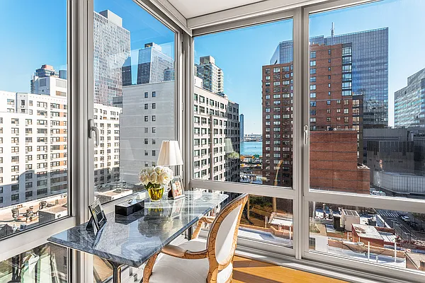Sold by Compass | media 10