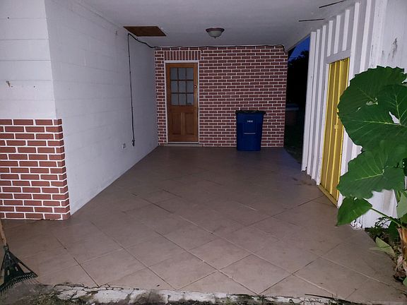 Carport