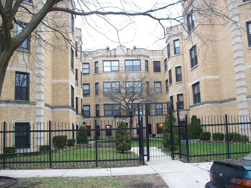 1st image of 8100 S Essex Ave APT 1